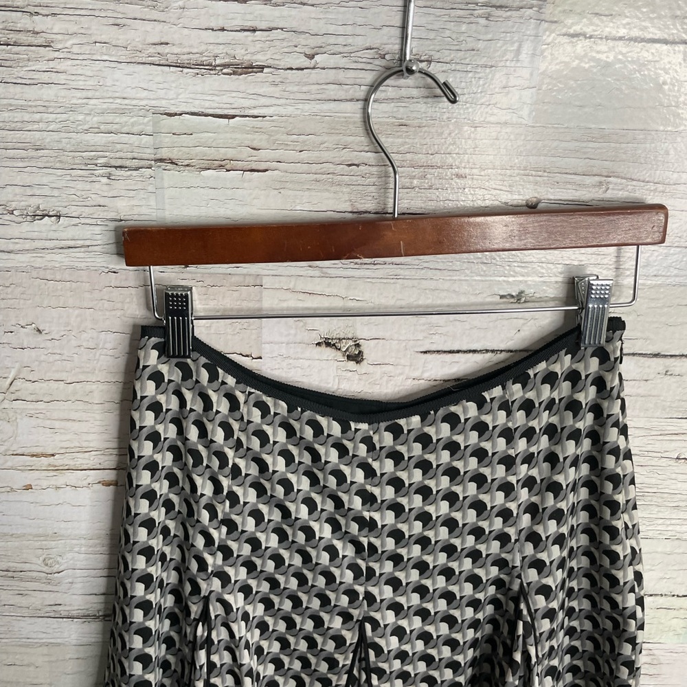 White House black market swing skirt size 2 black gray - Picture 3 of 10